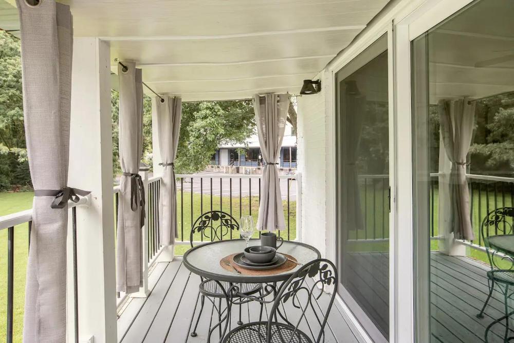 2BD - 5Min to Airport - 9A